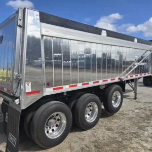 2025 EAST 32 ft Tri Axle